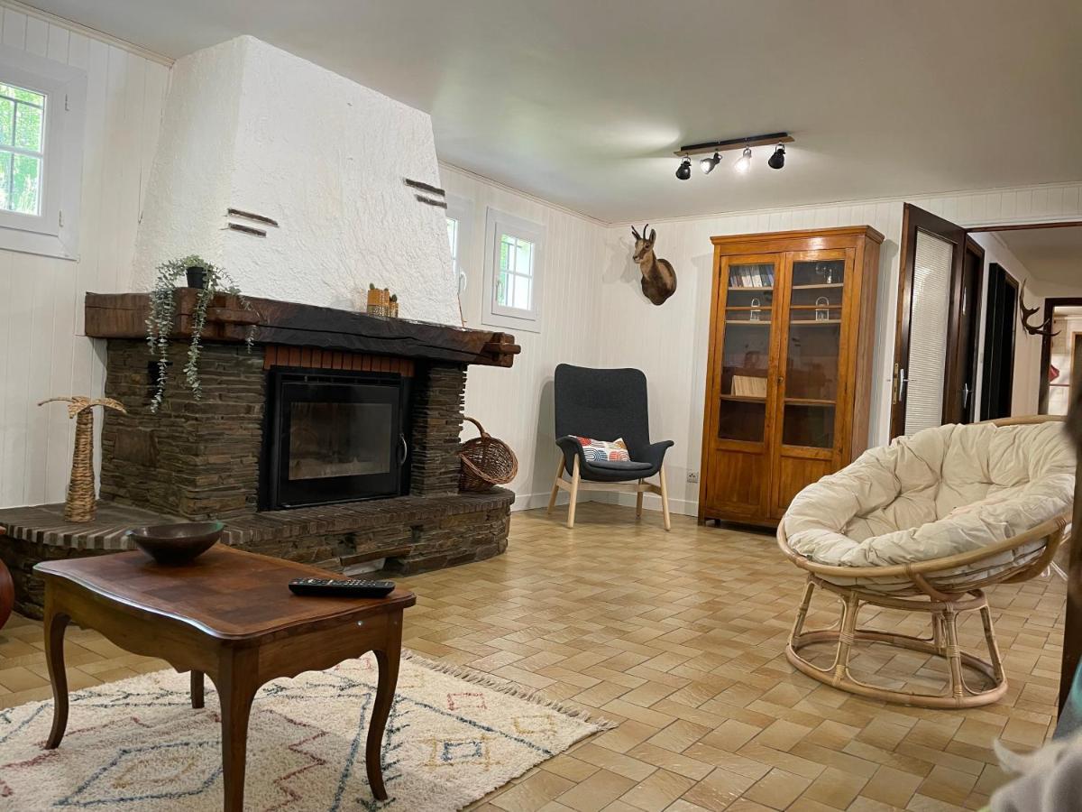 Chez Didi Apartment Castillon-de-Larboust ภายนอก รูปภาพ