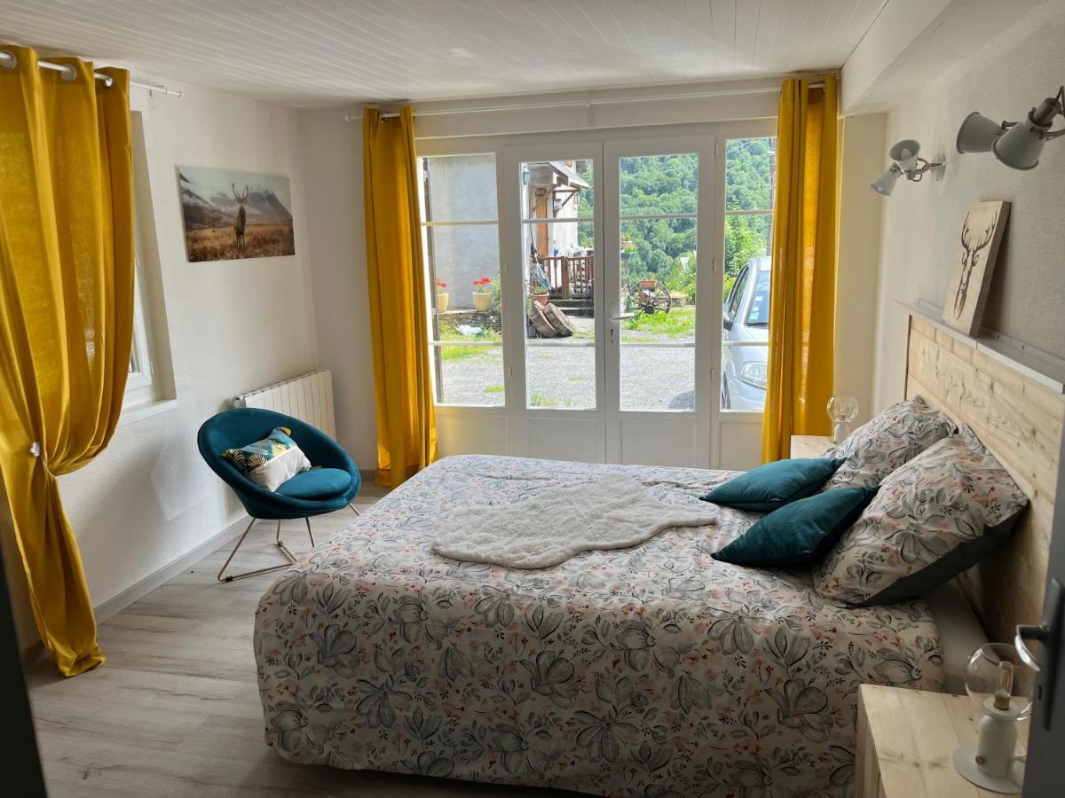 Chez Didi Apartment Castillon-de-Larboust ภายนอก รูปภาพ